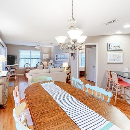 The Dugout By Meyer Vacation Rentals Gulf Shores Exterior photo