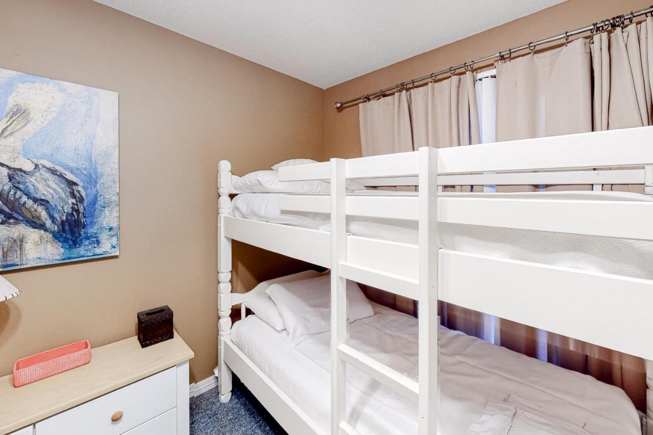 The Dugout By Meyer Vacation Rentals Gulf Shores Exterior photo
